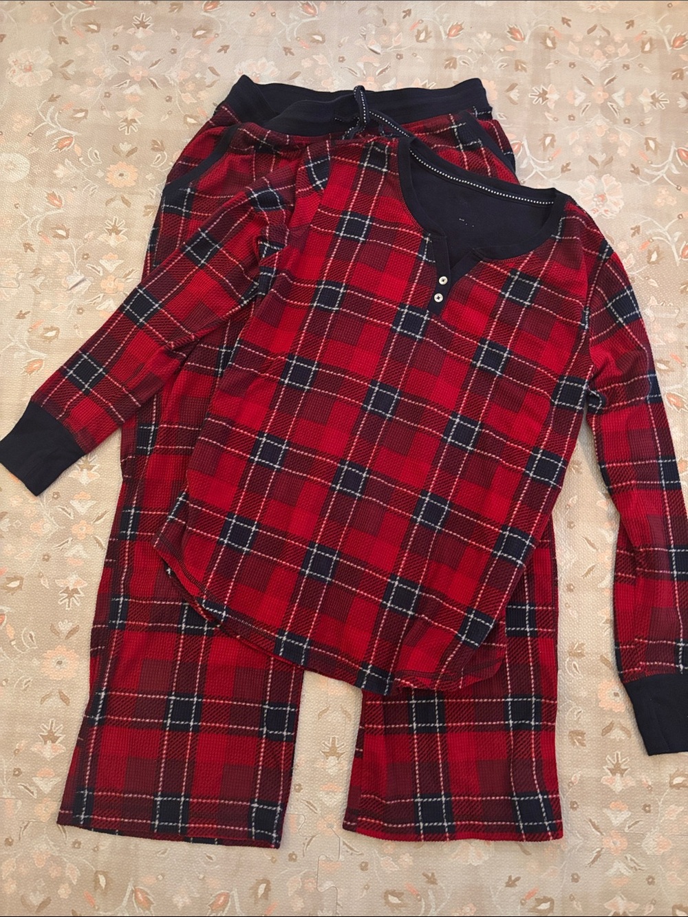 Nautica Red Plaid Pajama Set Size Small